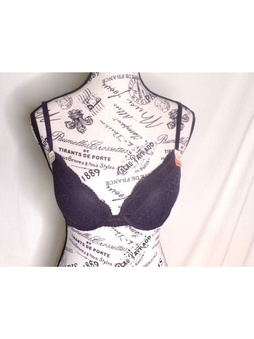 🆕ETAM Plunge Push-Up Underwire Lace Bra 34C Purple